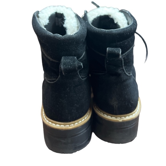 Time and Tru Black & Sherpa Hiker Boots 6.5 - Picture 5 of 6